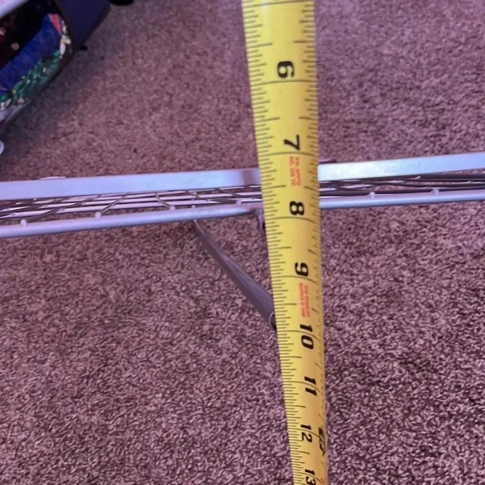 Metal closet rack